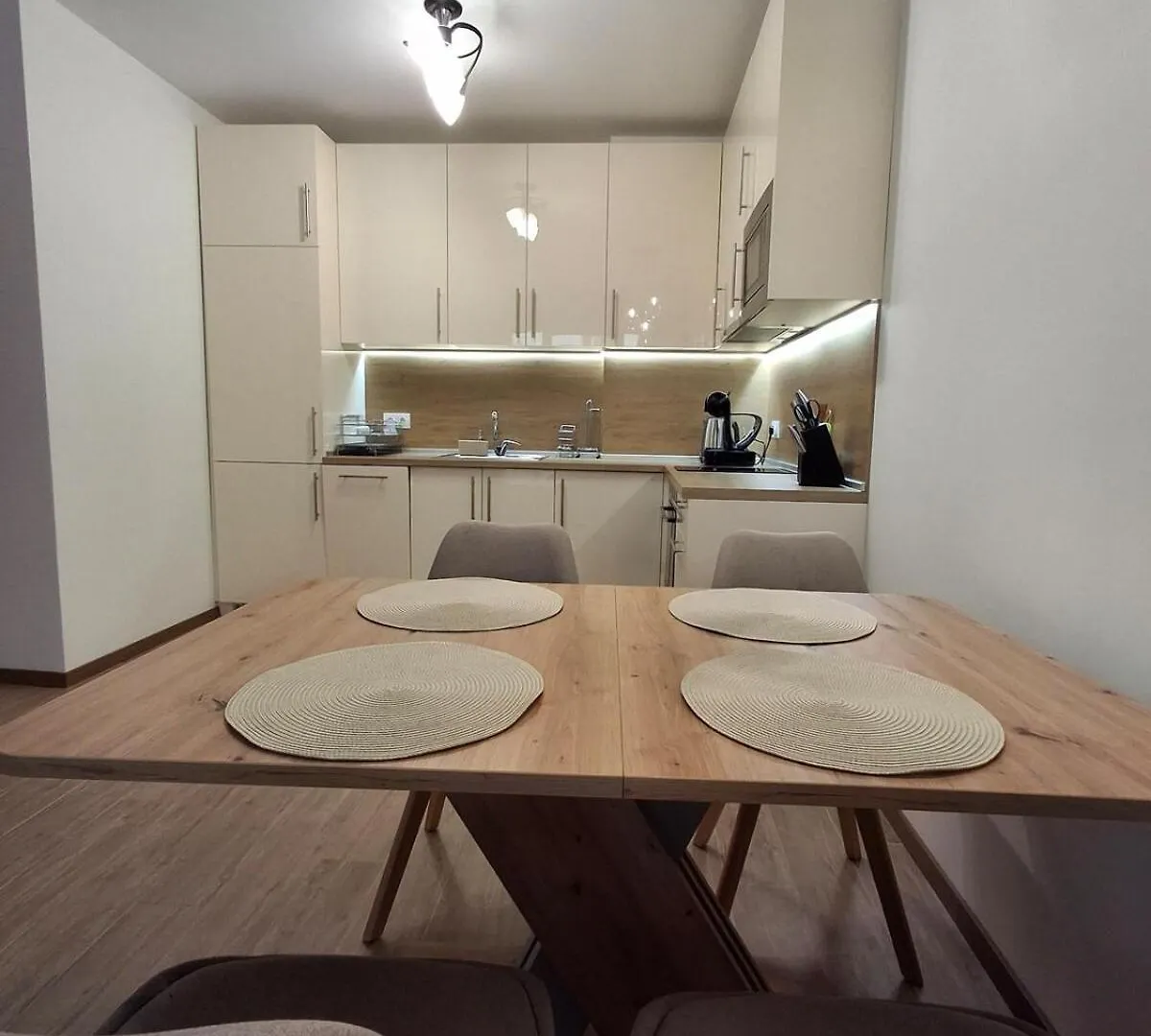 Azur Oasis Apartment Varna 0*,